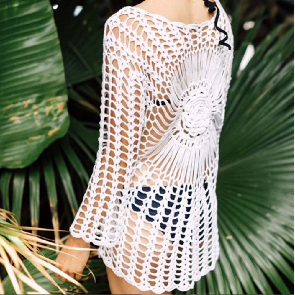 SOLD OUT CLEARANCE White Boho Crochet Long Sleeve Coverup Tunic Top - Picture 2 of 2